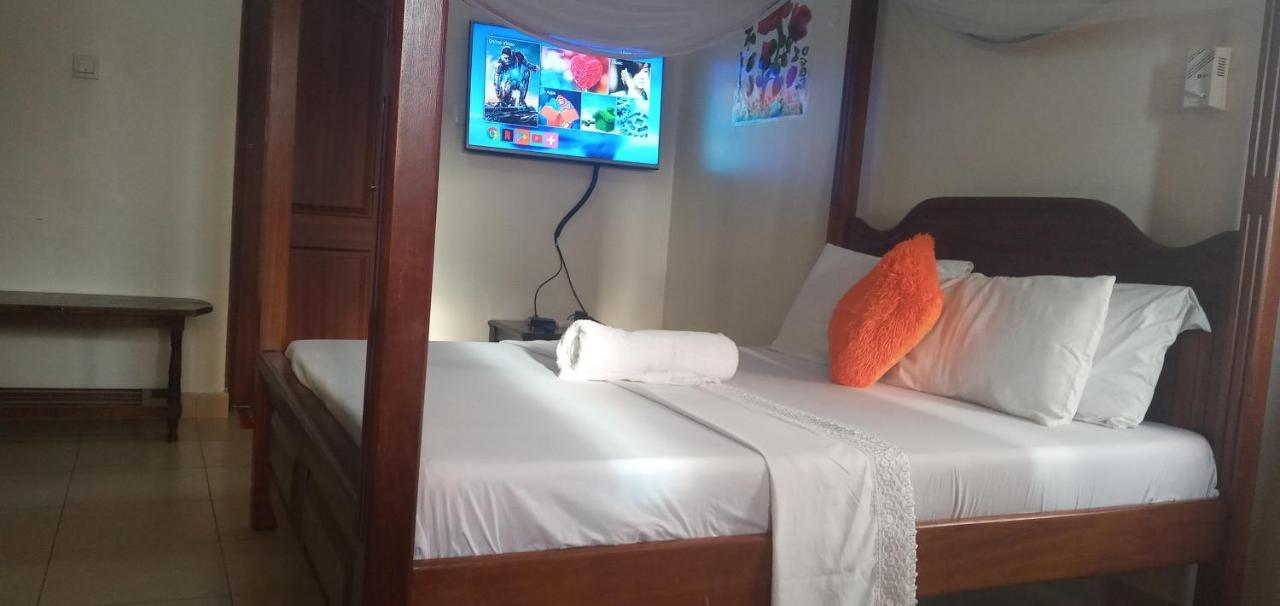 Sebuleni Serviced Homstay - Nyali Beach Msa Момбаса Екстер'єр фото