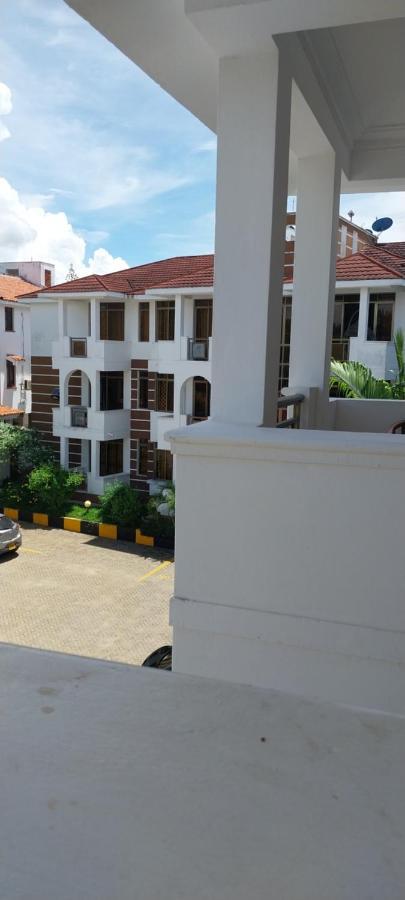 Sebuleni Serviced Homstay - Nyali Beach Msa Момбаса Екстер'єр фото